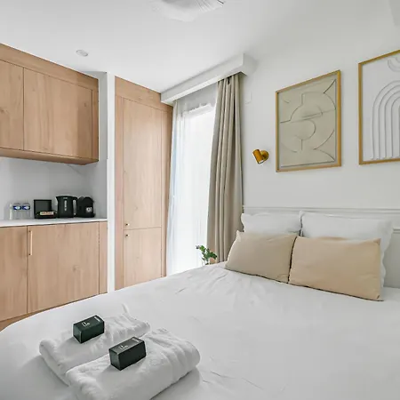 Jiji Senart Aparthotel 3*