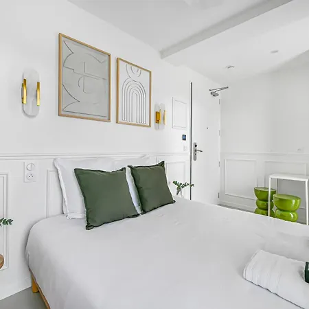Jiji Senart Aparthotel 3*