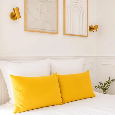 Apartahotel Jiji Sénart 3*