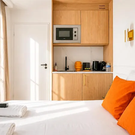 Apartahotel Jiji Sénart 3*