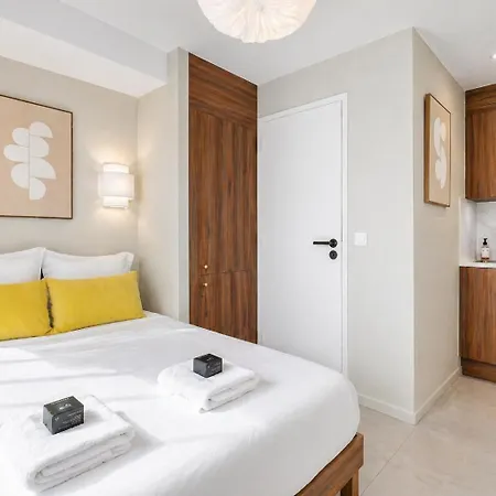 Jiji Sénart Apartahotel 3*