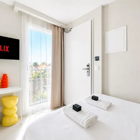 Jiji Sénart Apartahotel