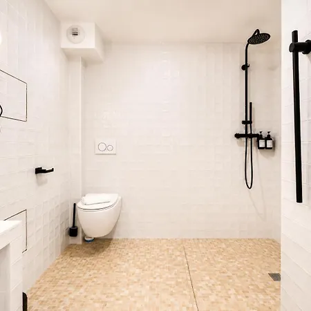 Jiji Senart Hotel apartamentowy