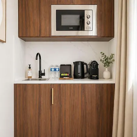 Apartahotel Jiji Sénart 3*